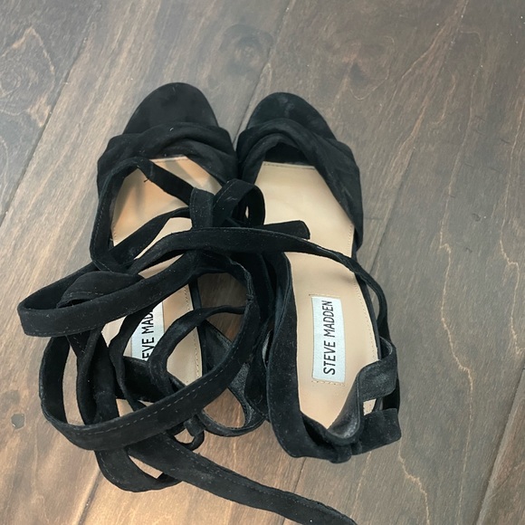 Steve Madden ankle wrap sandals - Picture 4 of 4